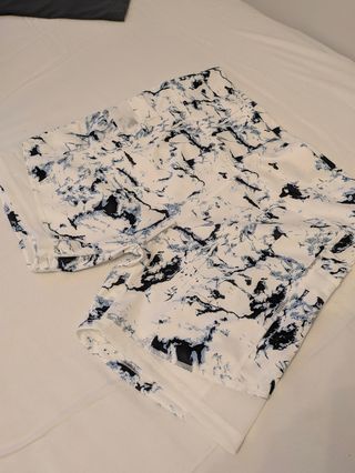 Mallas-Shorts deportivos - Blanco y azul