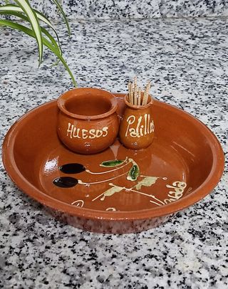 Plato aceitunas vintage barro