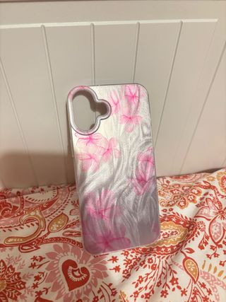Fundas iPhone 16 Plus: Flores rosas