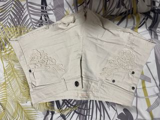 Shorts vaqueros beige - cortos