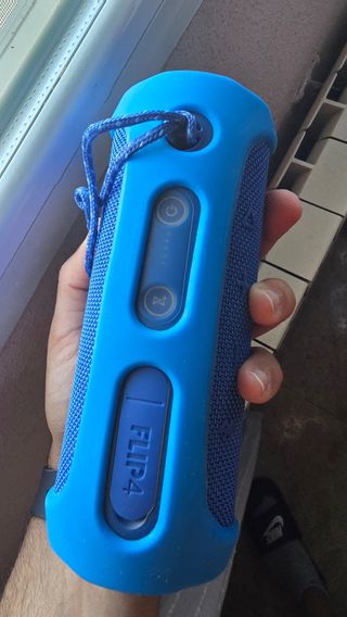 JBL Flip 4 azul – Sonido potente, graves profundos