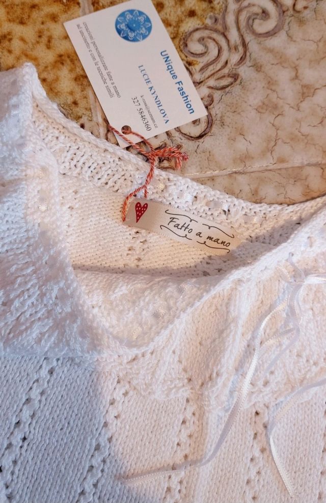 Top pizzo bianco handmade