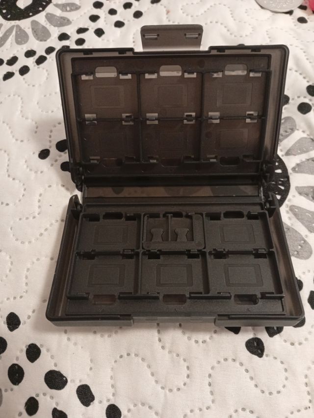 Caja juegos Nintendo Switch