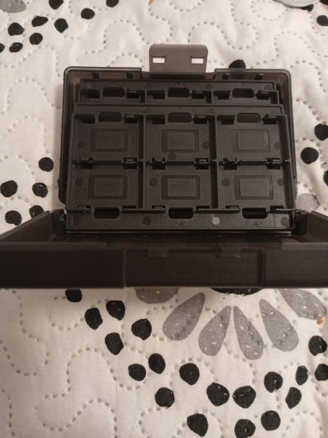 Caja juegos Nintendo Switch