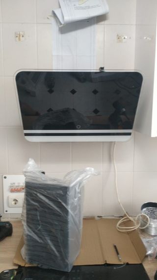  Instalaciones de electricidad, montajede muebles
