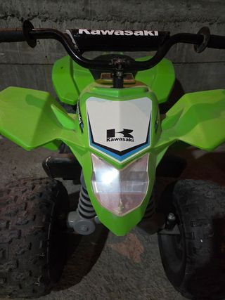 Quad Kawasaki 12V para niños
