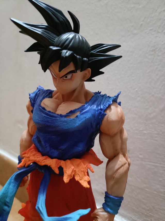 Goku SSJ Namek Figuras