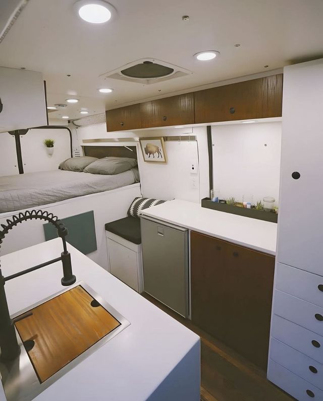 Camperización furgoneta L2