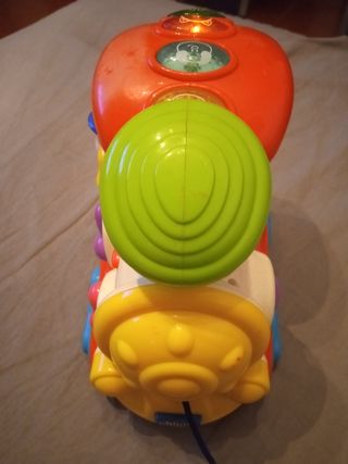 Comboio Musical Chicco - Brinquedo Infantil