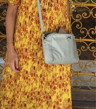 Bolso BIMBA Y LOLA bandolera gris