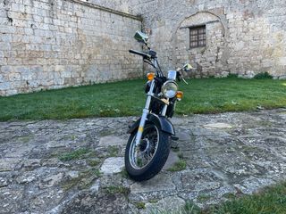 Suzuki Marauder 250cc - Moto