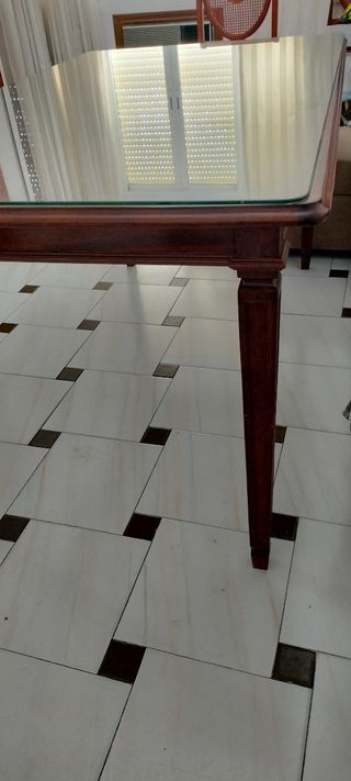 Muebles madera buena de nogal. Como nuevos