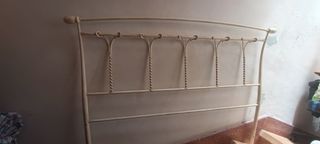 25€ Cabezal cama, Cabecero forja blanco crudo 135