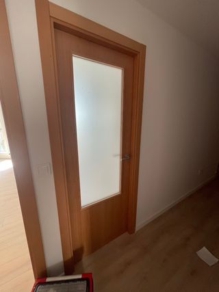 Puerta interior madera roble claro SIN ESTRENAR