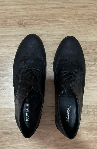 Zapatos Buonarroti negros