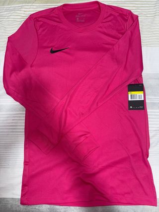 Camiseta Nike Dri-FIT Rosa