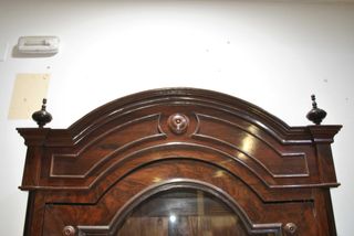 Vitrina antigua de madera de caoba