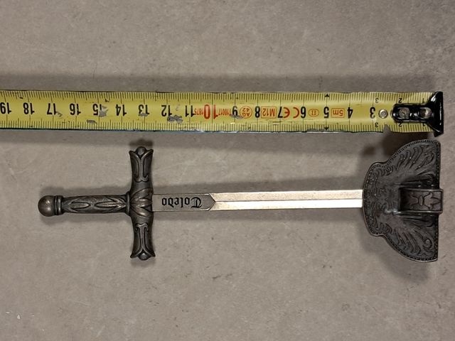 Abrecartas Toledo: Abrecartas de metal