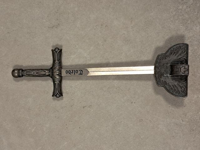 Abrecartas Toledo: Abrecartas de metal