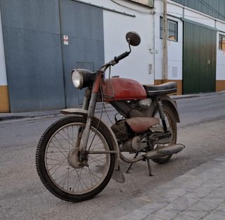 Derbi Antorcha - tres marchas