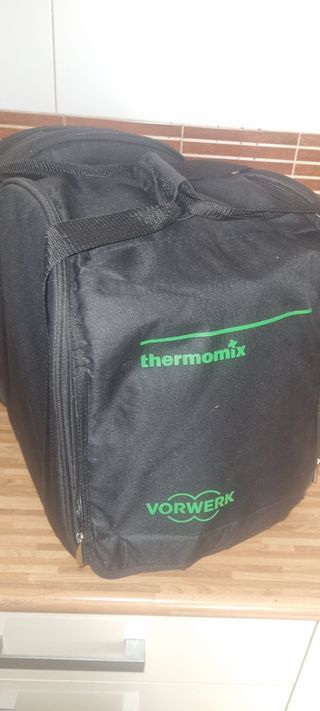 Thermomix TM5 + accesorios