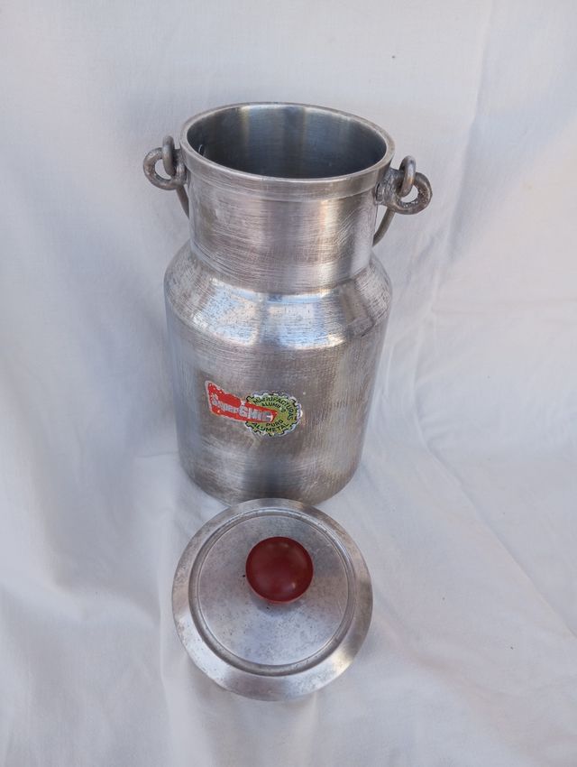 Lechera aluminio antigua