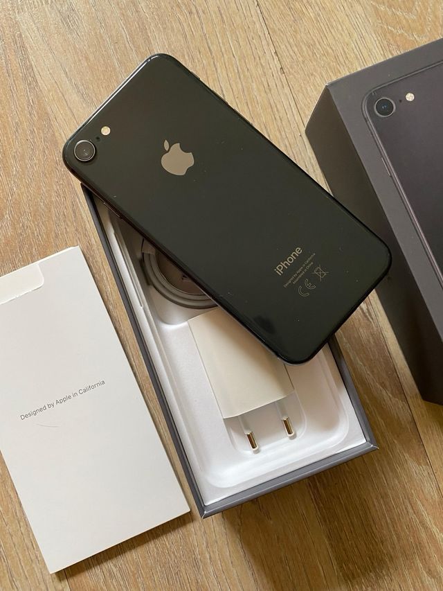 iPhone 8 Gris Espacial 256GB originsl