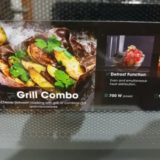 Microondas Hisense H20M08B1HG - Novo