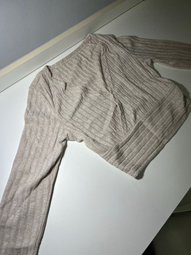 Top beige manga larga