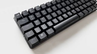 ASUS ROG Falchion: Teclado gaming inalámbrico