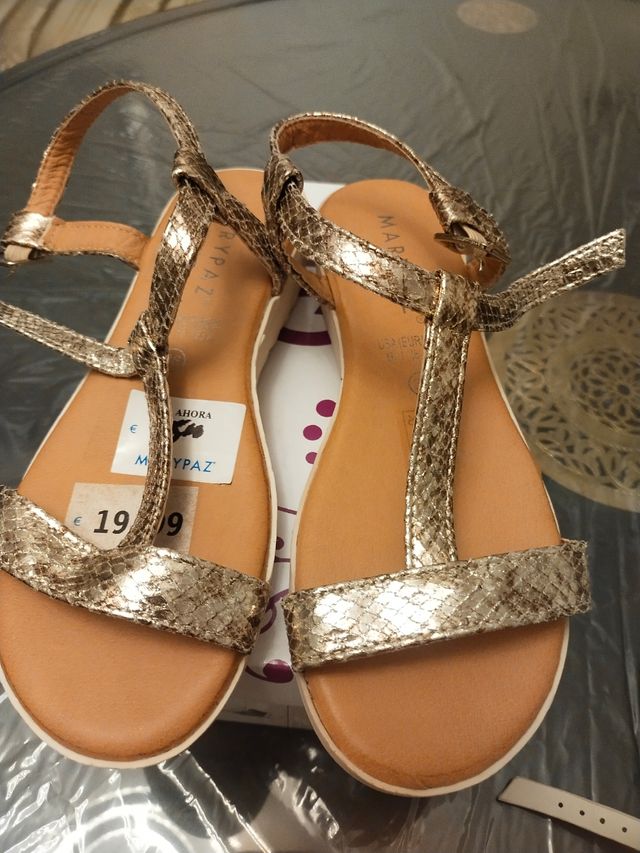 Sandalias Marypaz doradas talla 36