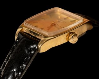 LONGINES para mujer lacado en oro suizo de 18k