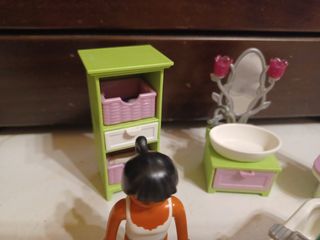 Baño Playmobil: Muñeca y Accesorios