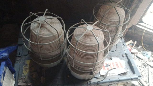 Faros antiguos industriales (3) 20€ cada uno