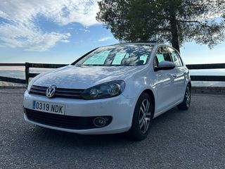 Volkswagen Golf VI