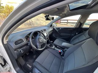 Volkswagen Golf VI