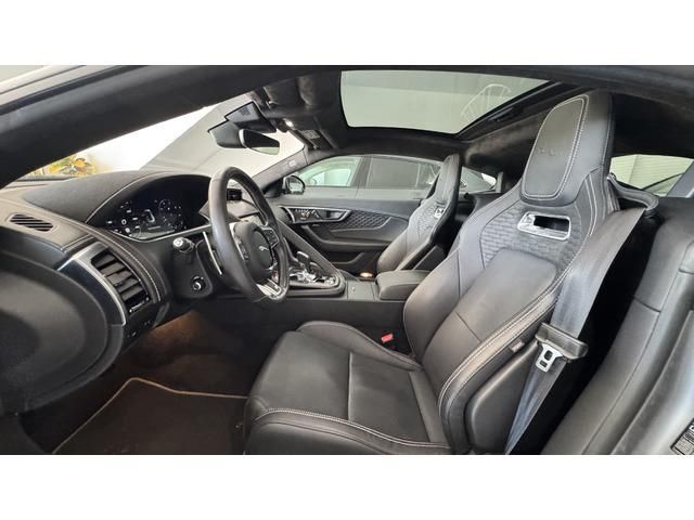Jaguar F-TYPE Coupe 2.0 i4 Standard RWD Auto 221 kW (300 CV)