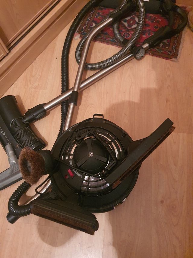 Aspiradora Majestic queen silver