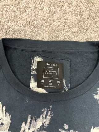Sudadera manga corta BERSHKA