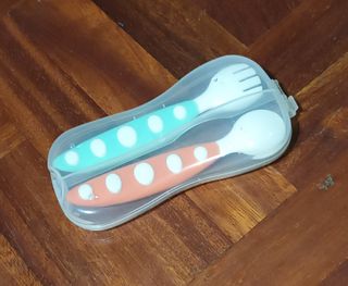 Cubertería para bebé con estuche