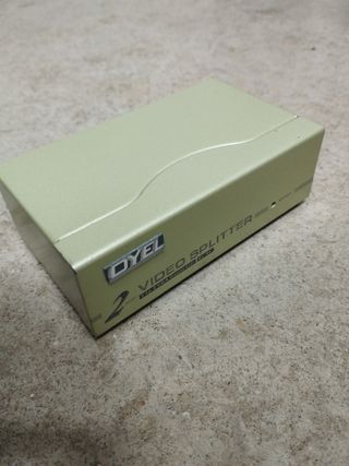 Duplicador video DYEL VGA 1 a 2