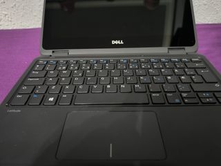 Portátil DELL Latitude 3189
