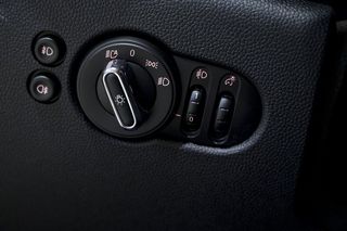 MINI Cooper   ONE 5 PUERTAS 