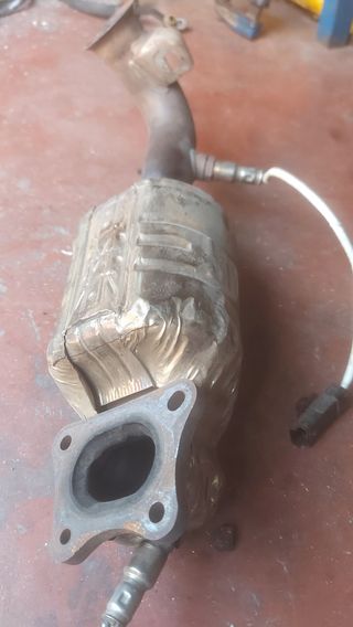 Catalizador Peugeot 208 usado