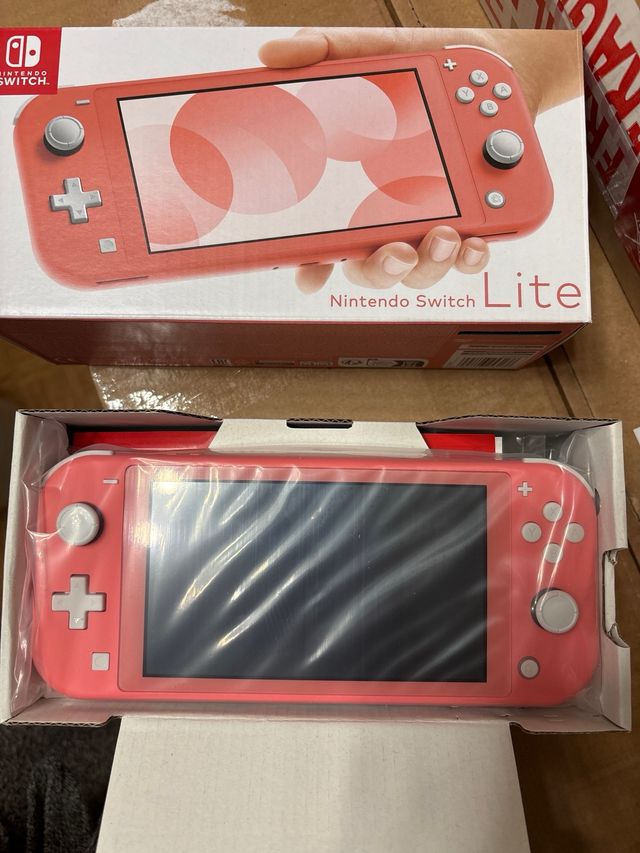 Nintendo Switch Lite Coral NUEVA