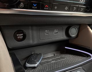 Nissan X-Trail 5pl 1.5 e-4ORCE 158kW 4x4 A/T Tekna