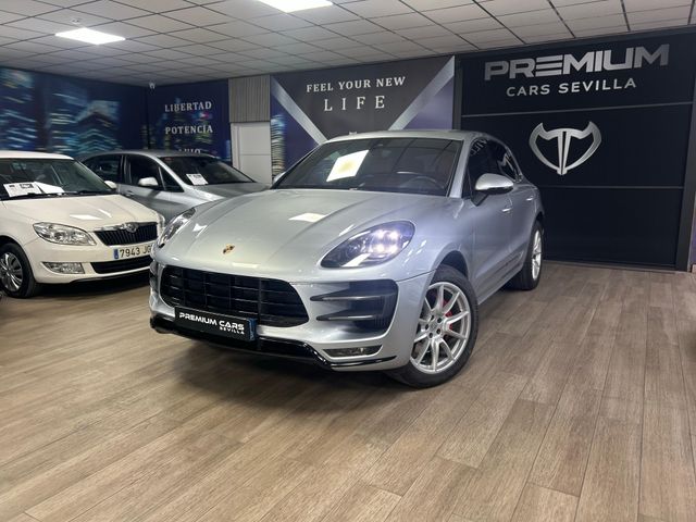 PORSCHE Macan Turbo