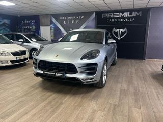 PORSCHE Macan Turbo