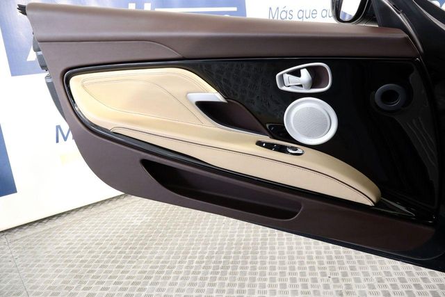 Aston Martin DBS Superleggera 5.2 V12 Biturbo 725cv NACIONAL