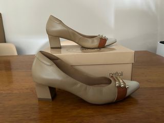Zapatos Nefitalli beige -talla 37